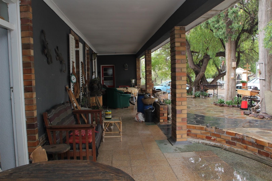 4 Bedroom Property for Sale in Fraserburg Rural Northern Cape